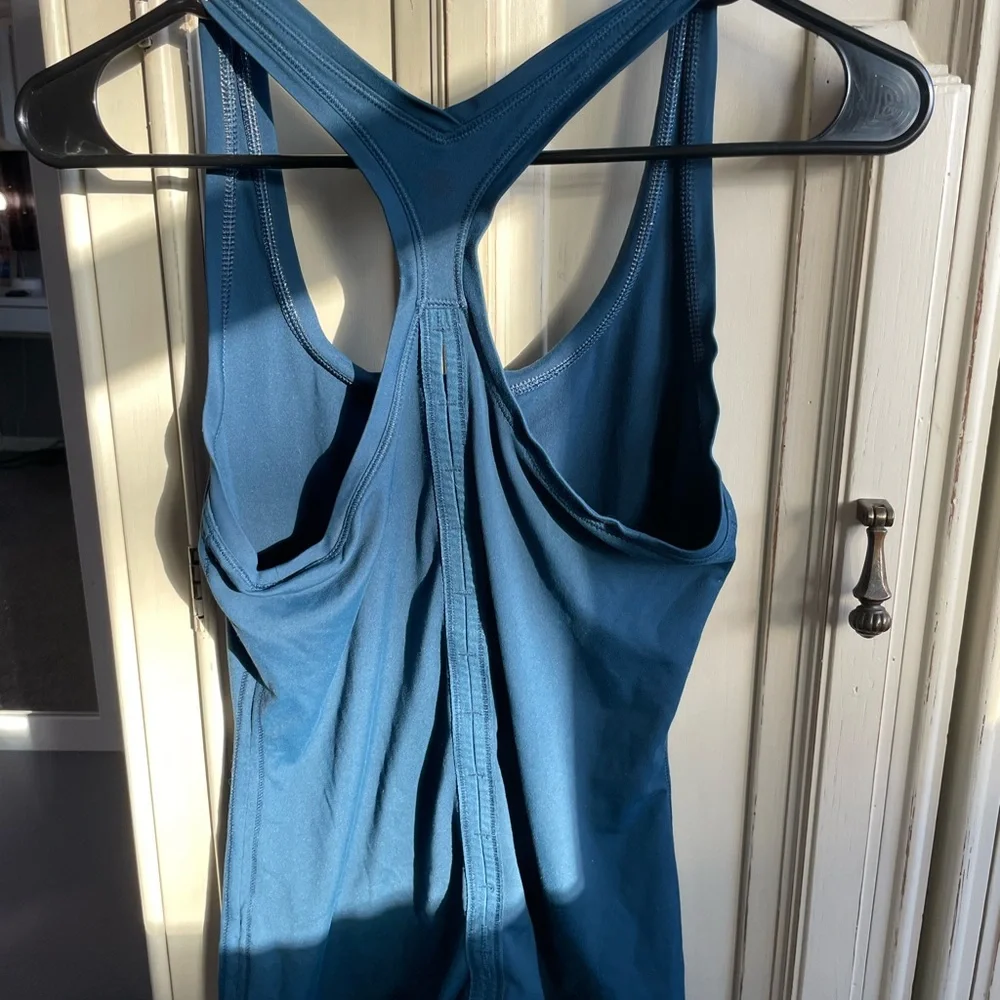 Blue Workout Tank - Picture 2 of 3